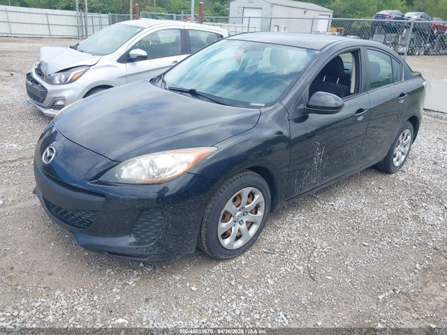 Продажа на аукционе авто 2012 Mazda Mazda3 I Sport, vin: JM1BL1UF2C1530988, номер лота: 45011670