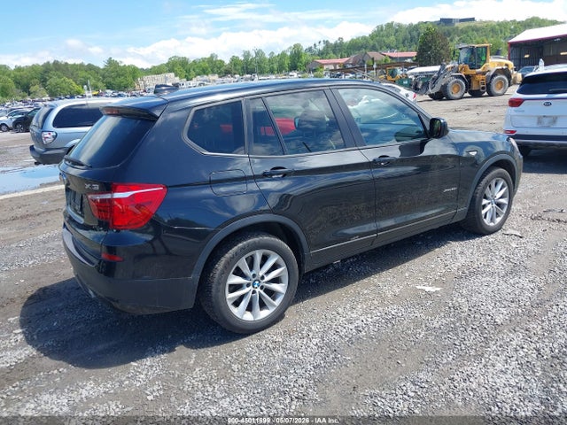 45011699 :رقم المزاد ، 5UXWX9C55D0A08555 vin ، 2013 Bmw X3 Xdrive28i مزاد بيع