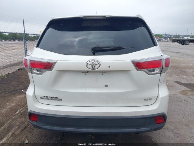 Toyota Highlander Xle V6 2015 5TDKKRFH1FS094058 Image 16