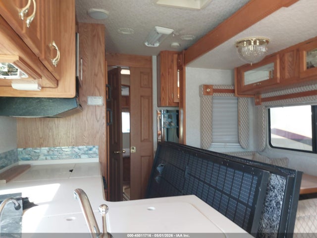 Продаж на аукціоні авто 2002 Workhorse Custom Chassis Motorhome Chassis W22, vin: 5B4MP67G323348580, номер лоту: 45011716
