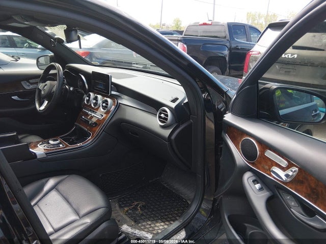 Продаж на аукціоні авто 2018 Mercedes-benz Glc 300 4matic, vin: WDC0G4KB9JV099451, номер лоту: 45011719