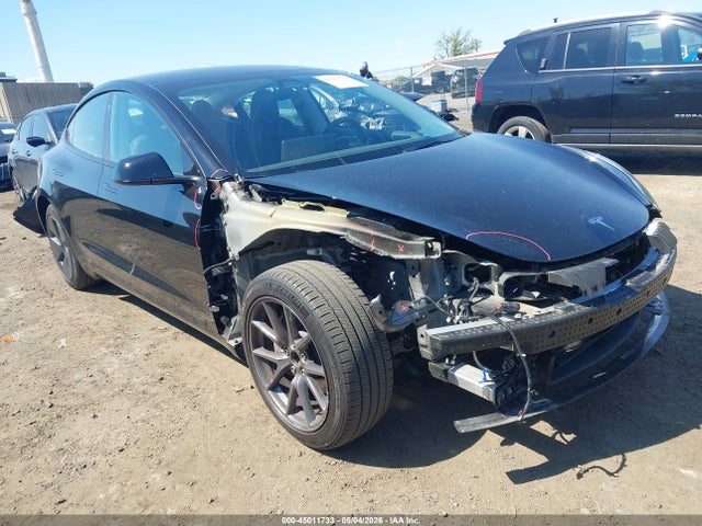 45011733 :رقم المزاد ، 5YJ3E1EA6PF667978 vin ، 2023 Tesla Model 3 Rear-wheel Drive مزاد بيع