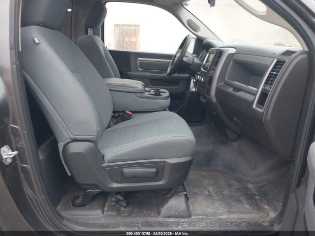 Продажа на аукционе авто 2017 Ram 1500 Tradesman  4x4 8' Box, vin: 3C6JR7DT9HG530134, номер лота: 45011742