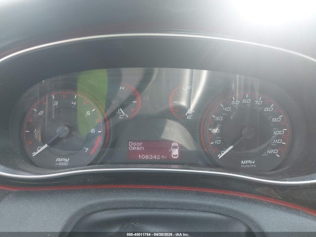 45011754 :رقم المزاد ، 1C3CDFBA9GD605104 vin ، 2016 Dodge Dart Sxt مزاد بيع