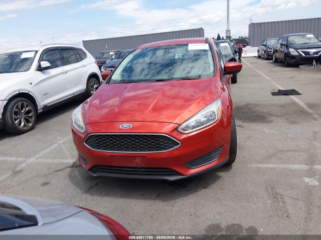 1FADP3K27JL278526 Ford FOCUS SE