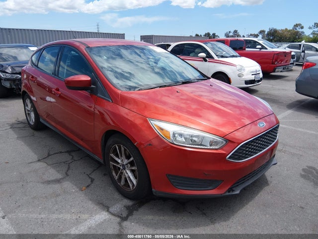 1FADP3K27JL278526 Ford FOCUS SE