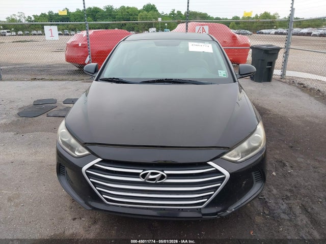 Продажа на аукционе авто 2017 Hyundai Elantra Se, vin: KMHD74LF6HU422262, номер лота: 45011774