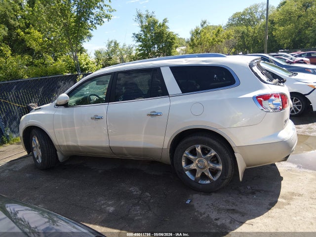 45011798 :رقم المزاد ، 5GAKVBED8BJ383508 vin ، 2011 Buick Enclave 1xl مزاد بيع