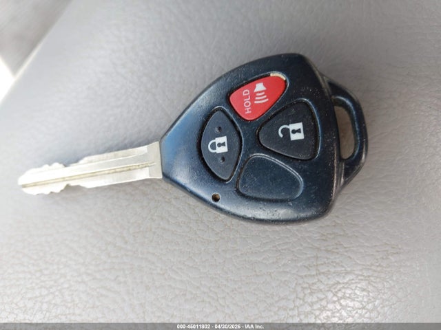 45011802 :رقم المزاد ، 2T3BF4DV0BW164402 vin ، 2011 Toyota Rav4 مزاد بيع