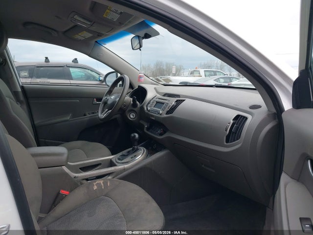 Продажа на аукционе авто 2016 Kia Sportage Lx, vin: KNDPBCAC5G7811426, номер лота: 45011806