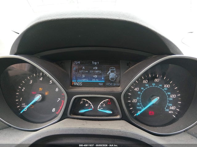 45011837 :رقم المزاد ، 1FMCU9G98FUA68490 vin ، 2015 Ford Escape Se مزاد بيع
