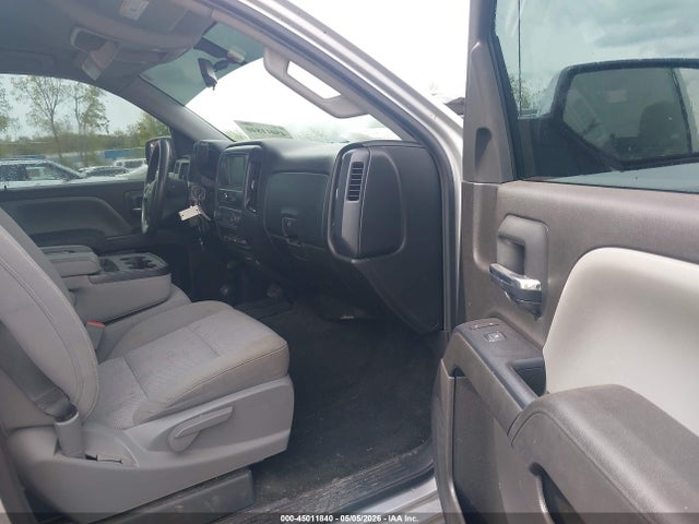 45011840 :رقم المزاد ، 3GCUKPEC1JG438837 vin ، 2018 Chevrolet Silverado 1500 Custom مزاد بيع