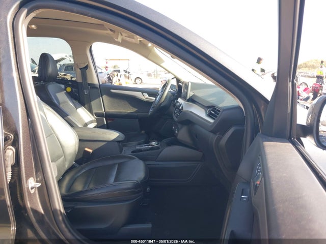 Продажа на аукционе авто 2020 Ford Escape Se Sport Hybrid, vin: 1FMCU0BZ5LUB87144, номер лота: 45011847