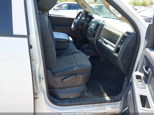 45011852 :رقم المزاد ، 1C6RD7FPXCS187658 vin ، 2012 Ram 1500 St مزاد بيع