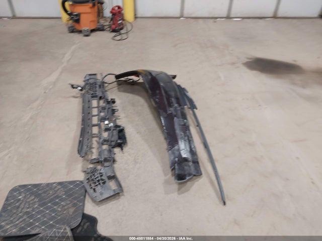 45011884 :رقم المزاد ، 2C4RC1AG7JR103259 vin ، 2018 Chrysler Pacifica L مزاد بيع