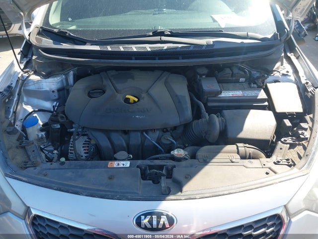 Продажа на аукционе авто 2016 Kia Forte Lx, vin: KNAFK4A60G5508204, номер лота: 45011905