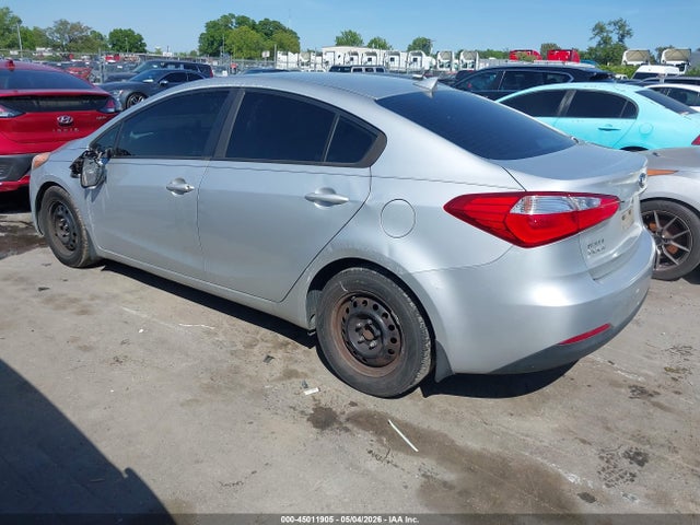 Продажа на аукционе авто 2016 Kia Forte Lx, vin: KNAFK4A60G5508204, номер лота: 45011905