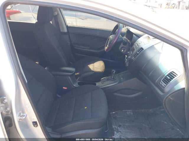 Продажа на аукционе авто 2016 Kia Forte Lx, vin: KNAFK4A60G5508204, номер лота: 45011905
