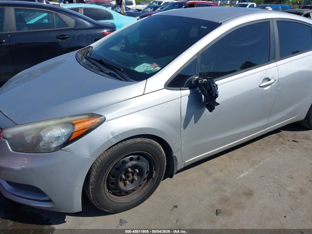 Продажа на аукционе авто 2016 Kia Forte Lx, vin: KNAFK4A60G5508204, номер лота: 45011905