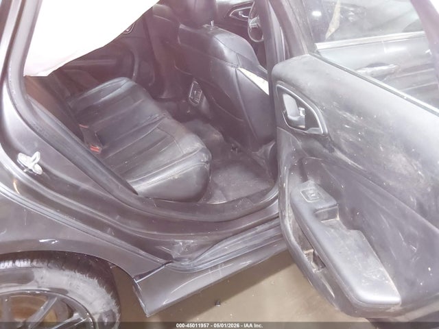 1C3CCCCG9FN517117 Chrysler 200 C
