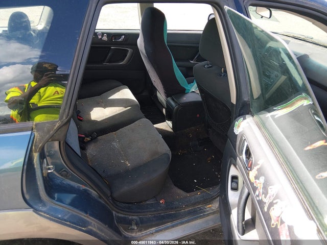 45011963 :رقم المزاد ، 4S4BP61C457375836 vin ، 2005 Subaru Outback 2.5i مزاد بيع