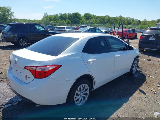 Toyota COROLLA LE 2017 2T1BURHE8HC913317 Image 4