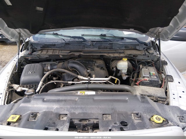 45012011 :رقم المزاد ، 1C6RR6KT9FS668830 vin ، 2015 Ram 1500 Express مزاد بيع