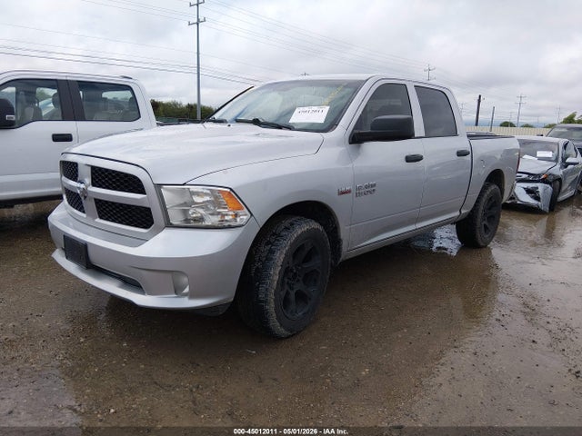 45012011 :رقم المزاد ، 1C6RR6KT9FS668830 vin ، 2015 Ram 1500 Express مزاد بيع