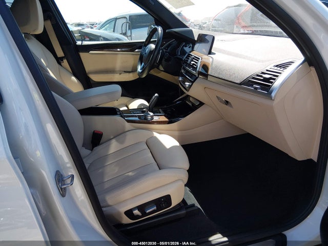 45012030 :رقم المزاد ، 5UXTR9C52KLR08254 vin ، 2019 Bmw X3 Xdrive30i مزاد بيع