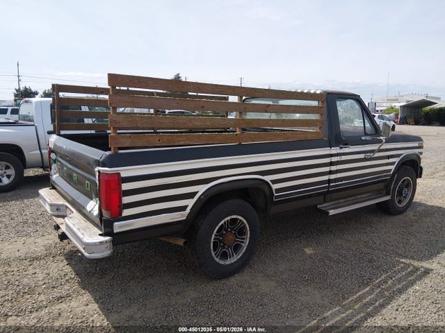 1982 Ford F250 მანქანა იყიდება აუქციონზე, vin: 2FTHF25Z0CCA36207, აუქციონის ნომერი: 45012035