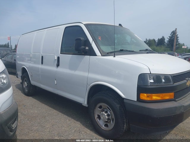 1GCWGAFP6M1158228 Chevrolet Express Cargo Rwd 2500 Regular Wheelbase Wt