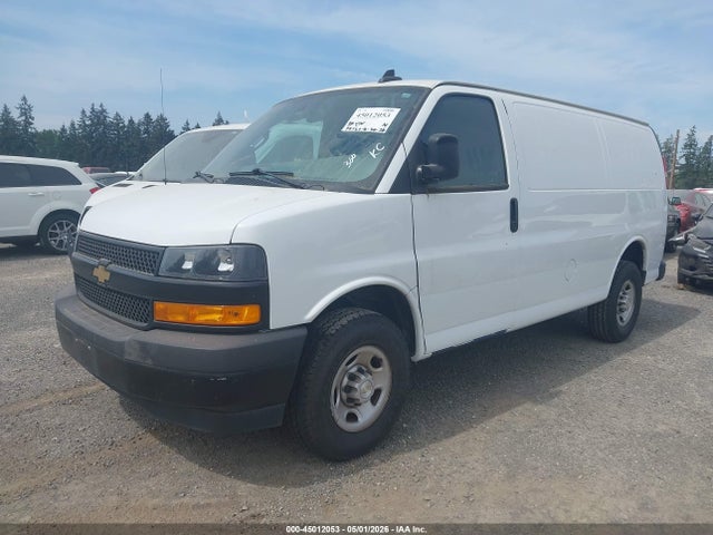 1GCWGAFP6M1158228 Chevrolet Express Cargo Rwd 2500 Regular Wheelbase Wt