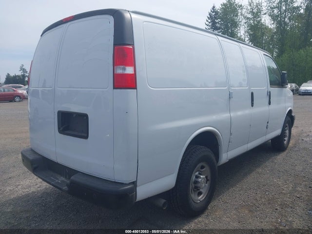 1GCWGAFP6M1158228 Chevrolet Express Cargo Rwd 2500 Regular Wheelbase Wt
