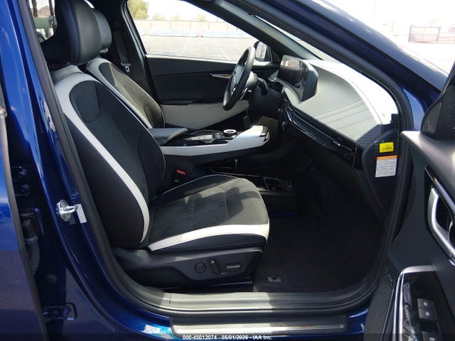2022 Kia Ev6 Gt-line მანქანა იყიდება აუქციონზე, vin: KNDC44LA7N5054287, აუქციონის ნომერი: 45012074