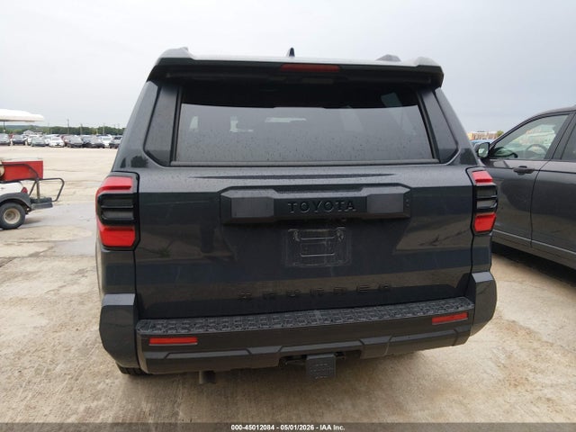 Toyota 4RUNNER SR5 2026 JTEVA5BR1T5090757 Image 16