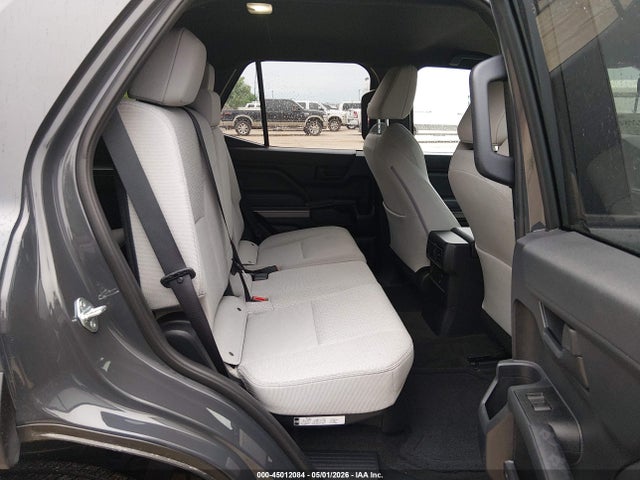 Toyota 4RUNNER SR5 2026 JTEVA5BR1T5090757 Image 8