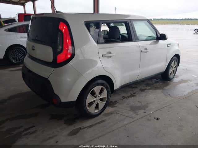 KNDJN2A27E7111015 KIA Soul !