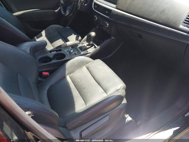 45012137 :رقم المزاد ، JM3KE4DY5G0841251 vin ، 2016 Mazda Cx-5 Grand Touring مزاد بيع