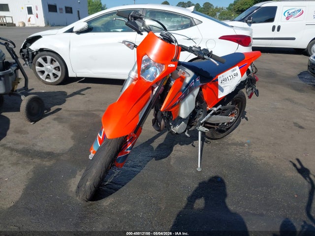 45012150 :رقم المزاد ، VBKEXK404NM441345 vin ، 2022 Ktm 500 Exc-f Six Days مزاد بيع