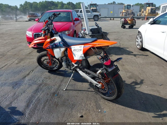 45012150 :رقم المزاد ، VBKEXK404NM441345 vin ، 2022 Ktm 500 Exc-f Six Days مزاد بيع