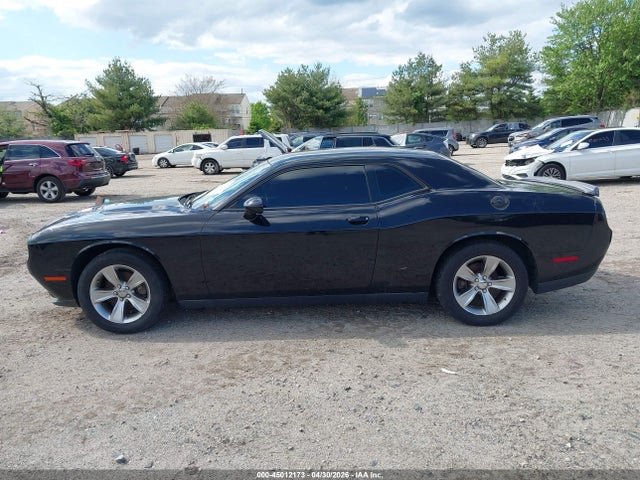 Продажа на аукционе авто 2019 Dodge Challenger Sxt, vin: 2C3CDZAG5KH560813, номер лота: 45012173