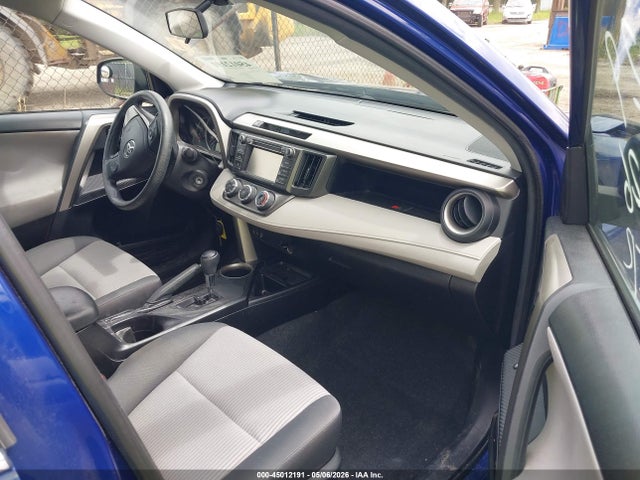 45012191 :رقم المزاد ، 2T3BFREV4FW374485 vin ، 2015 Toyota Rav4 Le مزاد بيع