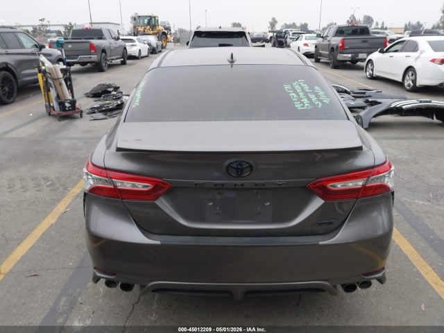 Toyota CAMRY XSE 2020 4T1K61AK2LU958451 Image 17