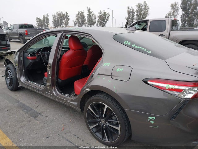 Toyota CAMRY XSE 2020 4T1K61AK2LU958451 Image 18