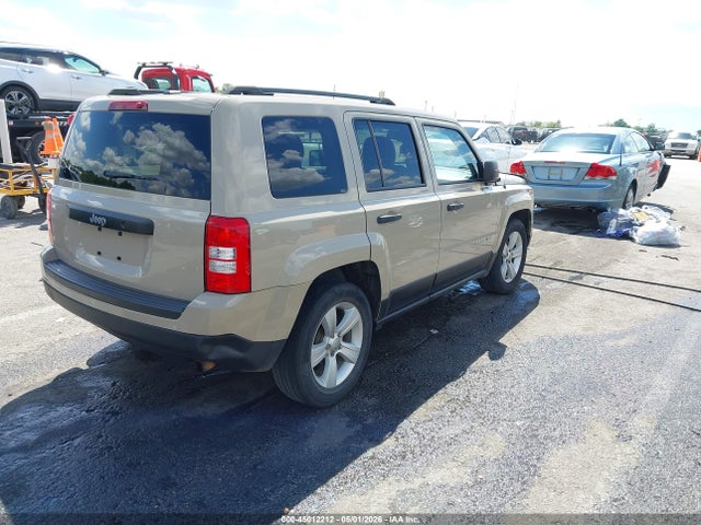 45012212 :رقم المزاد ، 1C4NJPBBXGD777587 vin ، 2016 Jeep Patriot Sport مزاد بيع