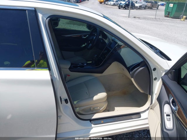 JN1EV7AP1JM352853 Infiniti Q50 3.0t Luxe