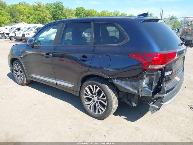 Aukcja sprzedaży 2018 Mitsubishi Outlander Se, vin: JA4AD3A34JZ013828, numer aukcji: 45012223