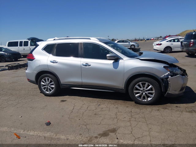 Продаж на аукціоні авто 2017 Nissan Rogue Sv, vin: KNMAT2MT0HP586911, номер лоту: 45012254