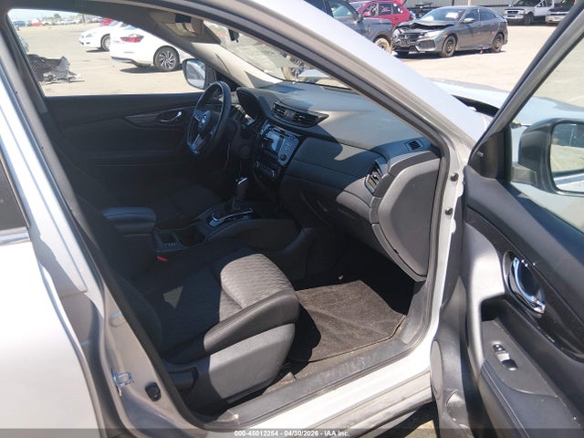 Продаж на аукціоні авто 2017 Nissan Rogue Sv, vin: KNMAT2MT0HP586911, номер лоту: 45012254