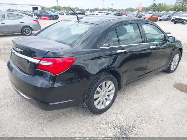 2014 Chrysler 200 Limited მანქანა იყიდება აუქციონზე, vin: 1C3CCBCG2EN172988, აუქციონის ნომერი: 45012257